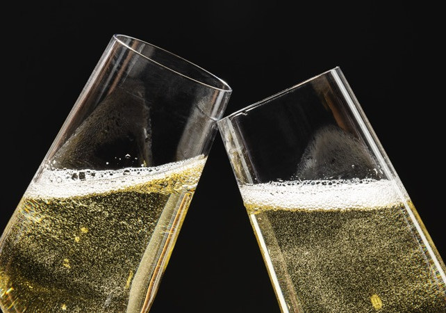 forfait-boissons-aperitif-4-verres-de-vins-2-pers - Château du Bost